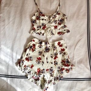 Two piece ruffle crop top & shorts set